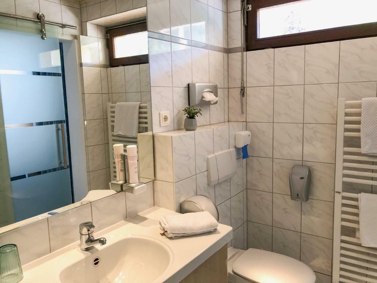 Hotel Zum Engel Mespelbrunn Exteriér fotografie