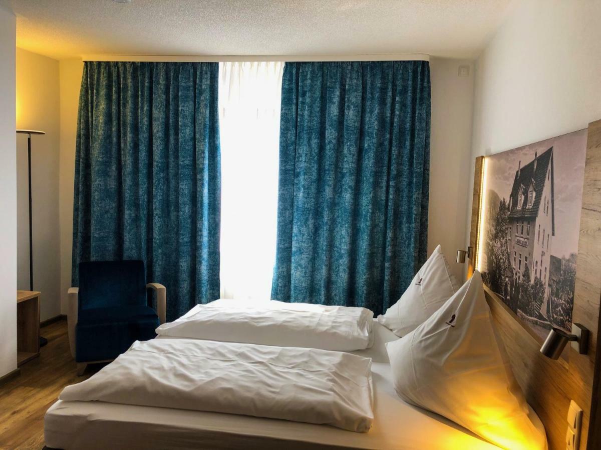 Hotel Zum Engel Mespelbrunn Exteriér fotografie